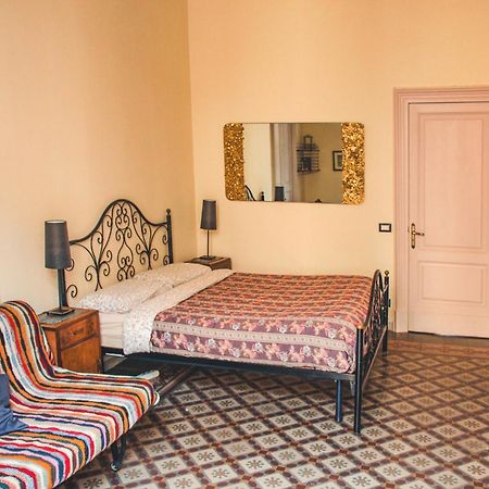 Casa Verdi - House Of Travelers CTA Exteriér fotografie