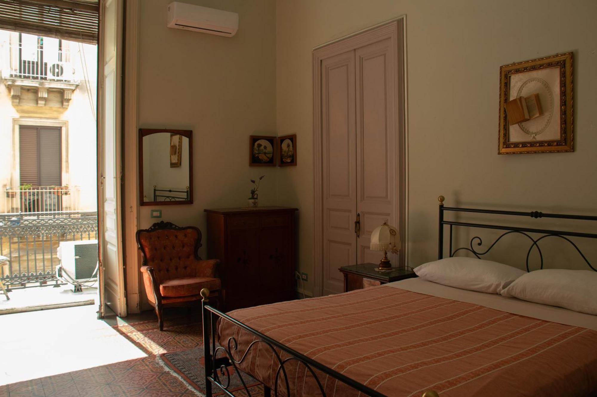 Casa Verdi - House Of Travelers CTA Exteriér fotografie