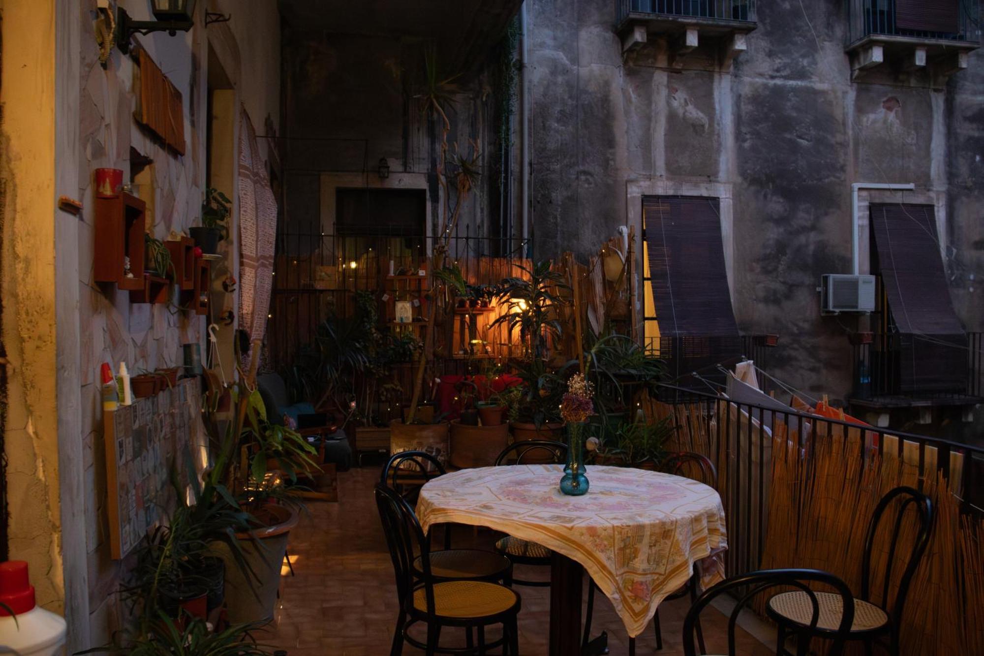 Casa Verdi - House Of Travelers CTA Exteriér fotografie